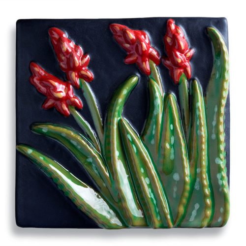 Blooming Aloe Tile Medium Black